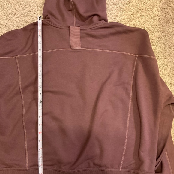 ATHLETA SOFT HOODIE, SIZE L, BURGUNDY. - Picture 7 of 9
